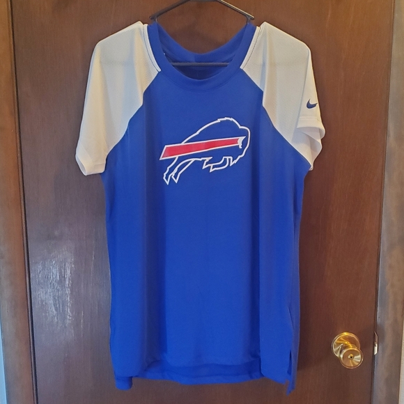 Nike Tops - Women's buffalo bills tshirt
